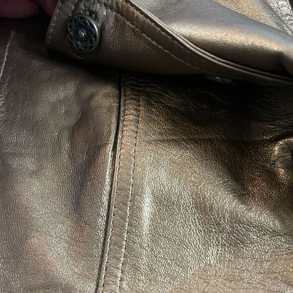 Spirit By Coldwater Creek Metallic Gold Leather Vest, Size 18 - Picture 8 of 8